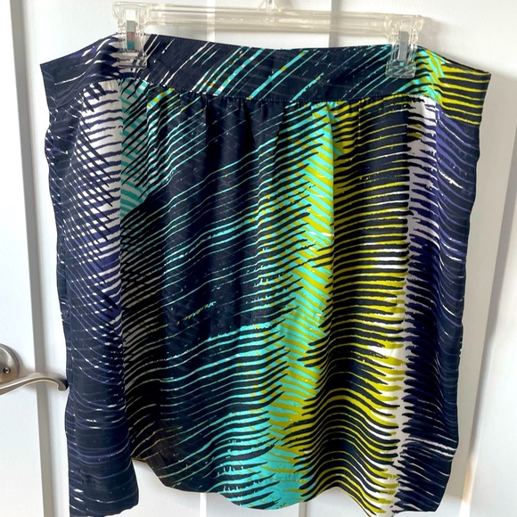 Loft Flowy Skirt NWOT - Picture 1 of 5